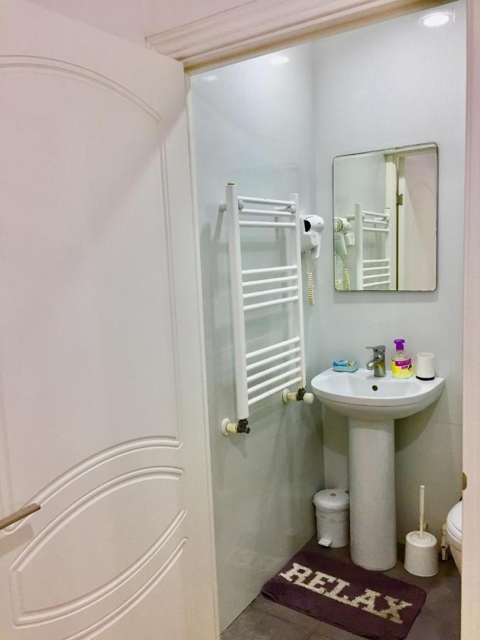 Apartment Ag 예레반 외부 사진